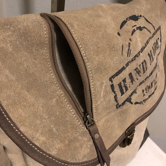 Myra bag Hand Made Messenger Bag S-0961 - Picture 5 of 8